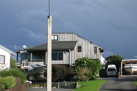 Photo of property in 20 Hinemoa Place, Snells Beach, 0920