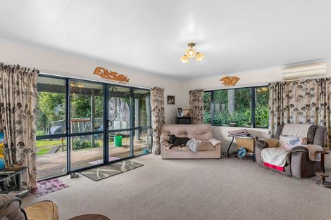 Photo of property in 627 Helmsdale Road, Waipu, 0582