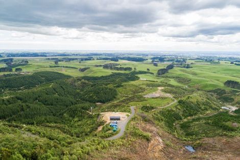 Photo of property in 323 Ngahere Park Road, Turitea, Palmerston North, 4472