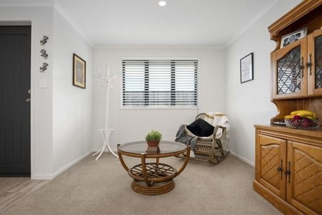 Photo of property in 72 Sentinel Avenue, Omokoroa, 3114