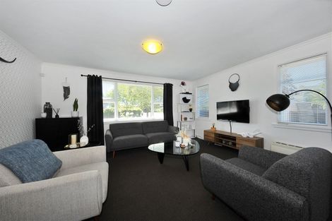 Photo of property in 2/56 Surrey Street, Linwood, Christchurch, 8062