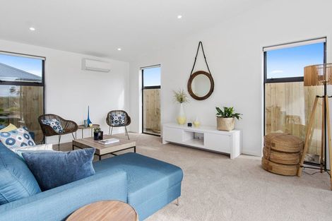 Photo of property in 2 Franks Way, Papamoa Beach, Papamoa, 3118