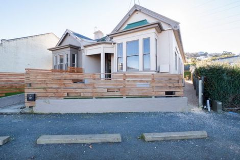 Photo of property in 142 South Road, Caversham, Dunedin, 9012