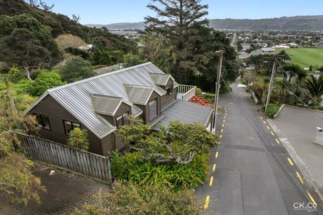 Photo of property in 239a Whites Line East, Waiwhetu, Lower Hutt, 5010