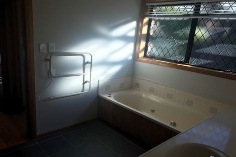 Photo of property in 131 Fendalton Road, Fendalton, Christchurch, 8014