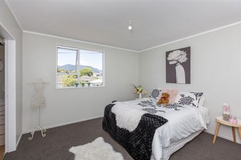 Photo of property in 11a Warrimoo Street, Paraparaumu, 5032