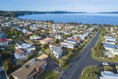 Photo of property in 5 Snells Beach Road, Snells Beach, 0920