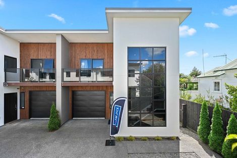 Photo of property in 10/13 Beale Street, Hamilton East, Hamilton, 3216