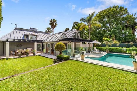 Photo of property in 79 Godden Crescent, Mission Bay, Auckland, 1071