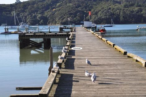 Photo of property in 7 Lavinia Place, Kawau Island, 0920