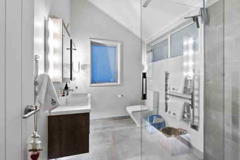 Photo of property in 23 Rita Way, Omaha, 0986