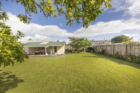 Photo of property in 7 Moerangi Street, West End, Palmerston North, 4410