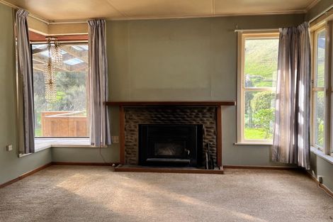 Photo of property in 2411 Coast Road, Pongaroa, 4991