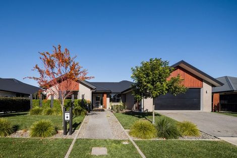 Photo of property in 54 Norfolk Drive, Cambridge, 3434