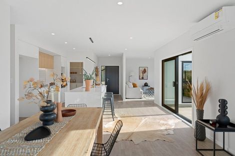 Photo of property in 8 Kakariki Crescent, Carterton, 5713