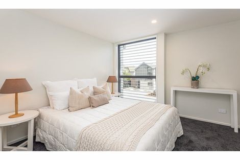 Photo of property in 2/77 Deans Avenue, Riccarton, Christchurch, 8011
