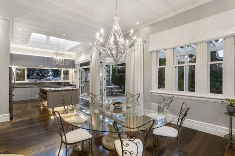 Photo of property in 86 Sarsfield Street, Herne Bay, Auckland, 1011