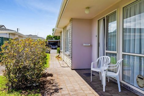 Photo of property in 30a Sackville Street, Fitzroy, New Plymouth, 4312