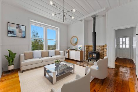 Photo of property in 12 Onewhero Road, Kaukapakapa, Warkworth, 0984