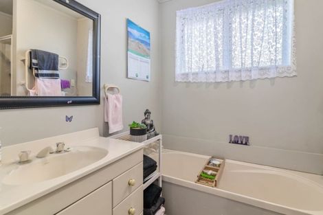 Photo of property in 29 Bidois Road, Fairy Springs, Rotorua, 3015