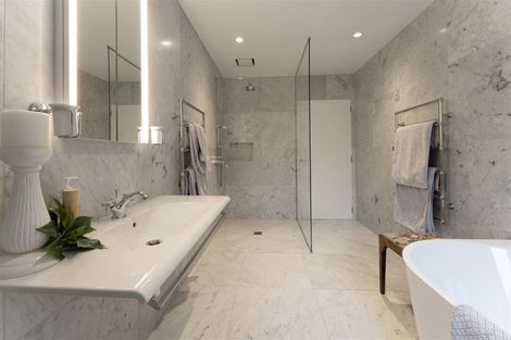 Photo of property in 62a Holly Road, St Albans, Christchurch, 8014