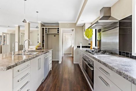 Photo of property in 3 Gavinike Place, Waimauku, 0812