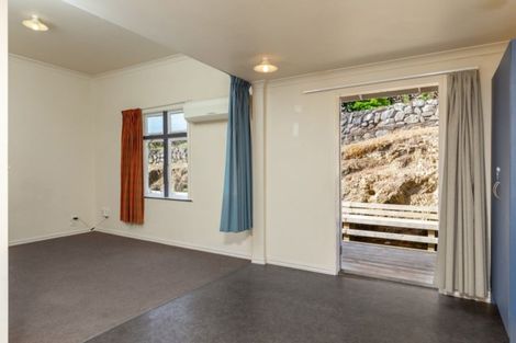 Photo of property in 59 Hampden Street, Picton, 7220