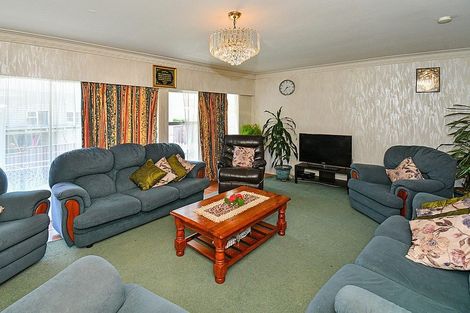 Photo of property in 90 Station Road, Papatoetoe, Auckland, 2025