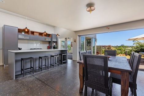 Photo of property in 61 Karamea Street, Whalers Gate, New Plymouth, 4310