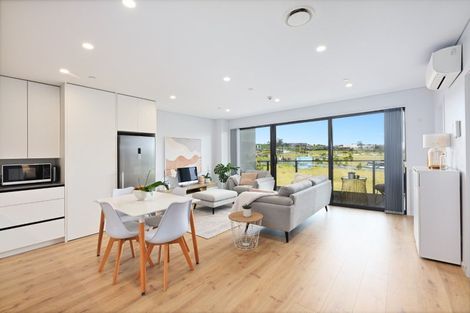 Photo of property in 205/3 Kaipiho Lane, Albany, Auckland, 0632