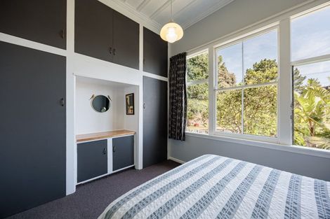 Photo of property in 156 Battery Road, Hospital Hill, Napier, 4110