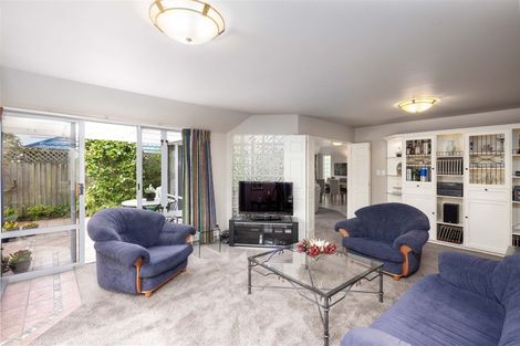 Photo of property in 28 Ilam Park Place, Ilam, Christchurch, 8041