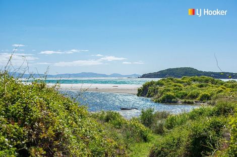 Photo of property in 111 Moturata Road, Taieri Beach, Taieri Mouth, 9091