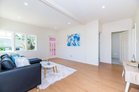 Photo of property in 30 Koromiko Street, New Lynn, Auckland, 0600