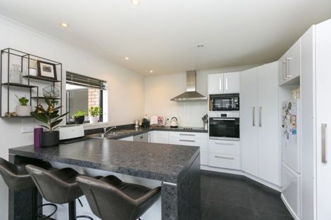 Photo of property in 18 Coby Sydney Drive, Bell Block, New Plymouth, 4312