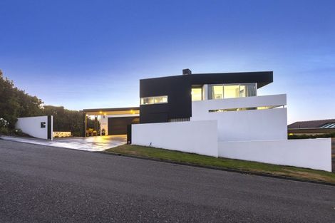 Photo of property in 12 Harry Ell Drive, Cashmere, Christchurch, 8022