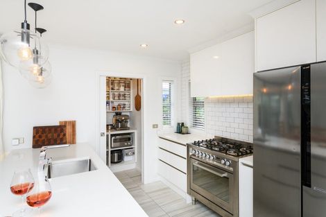 Photo of property in 111 James Line, Kelvin Grove, Palmerston North, 4414