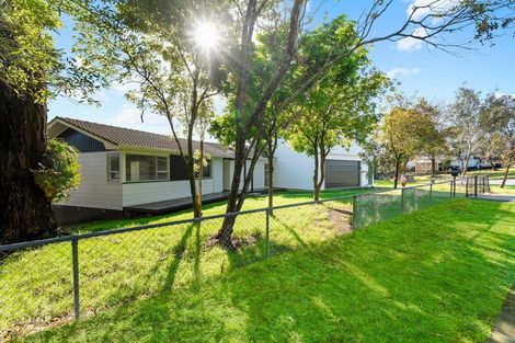 Photo of property in 63 Awaruku Road, Torbay, Auckland, 0630