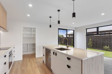 Photo of property in 10 Inch Crescent, Rangiora, 7400