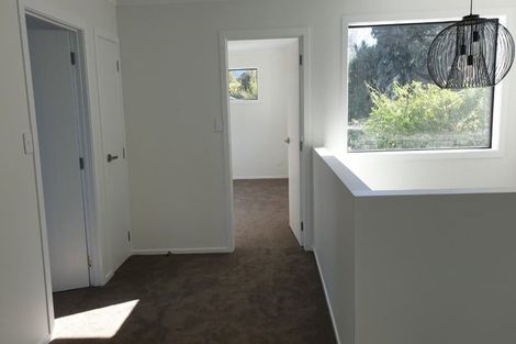 Photo of property in 210a Forrest Hill Road, Forrest Hill, Auckland, 0620