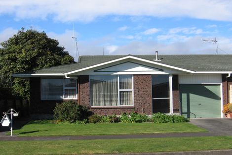 Photo of property in 26-29 Edwards Place, Terrace End, Palmerston North, 4410