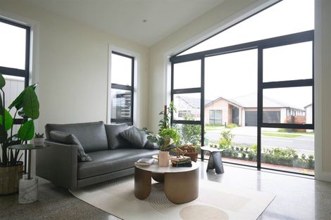 Photo of property in 13 Croatia Avenue, Huapai, Kumeu, 0810