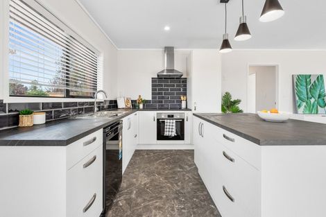 Photo of property in 46 Shoemaker Road, Waipu, 0510