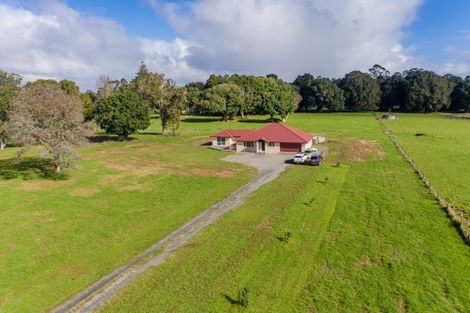 Photo of property in 345 Waikaramu Road, Waimate North, Kaikohe, 0472