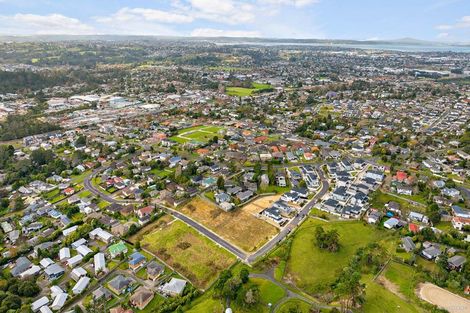 Photo of property in 6 Monte Cristal Avenue, Swanson, Auckland, 0614