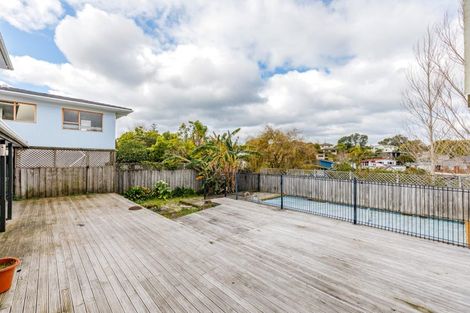 Photo of property in 33 Meadowvale Avenue, Forrest Hill, Auckland, 0620