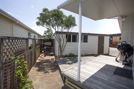 Photo of property in 103b Ocean Road, Whangamata, 3620