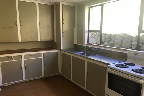 Photo of property in 98 Glen Road, The Glen, Dunedin, 9011