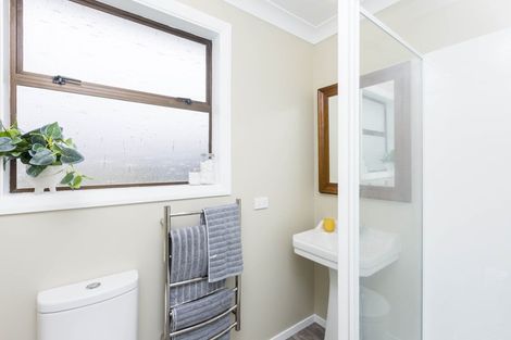 Photo of property in 380 Cambridge Terrace, Naenae, Lower Hutt, 5011