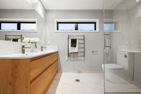 Photo of property in 30a Alison Street, Hamilton Lake, Hamilton, 3204